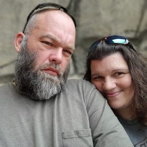 Meet your Posher, Teslie